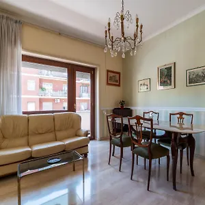 Pamphili & Vaticano Cozy Apartment Rome